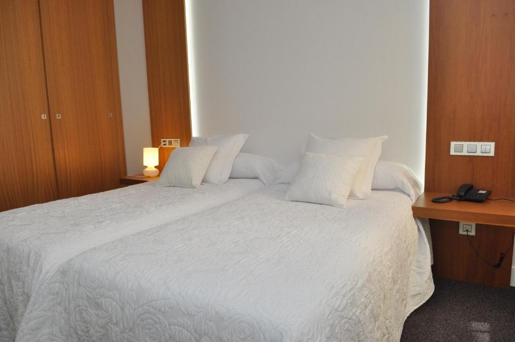 Toral Hotel Леон Номер фото